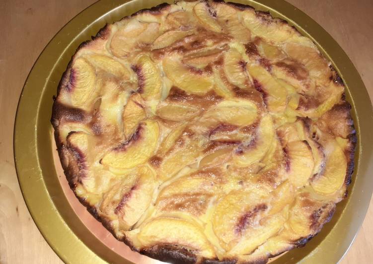 Torta alle pesche..molto buona..originale! 😋😋😘