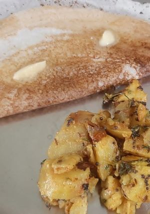 A picture of Butter Masala Dosa.