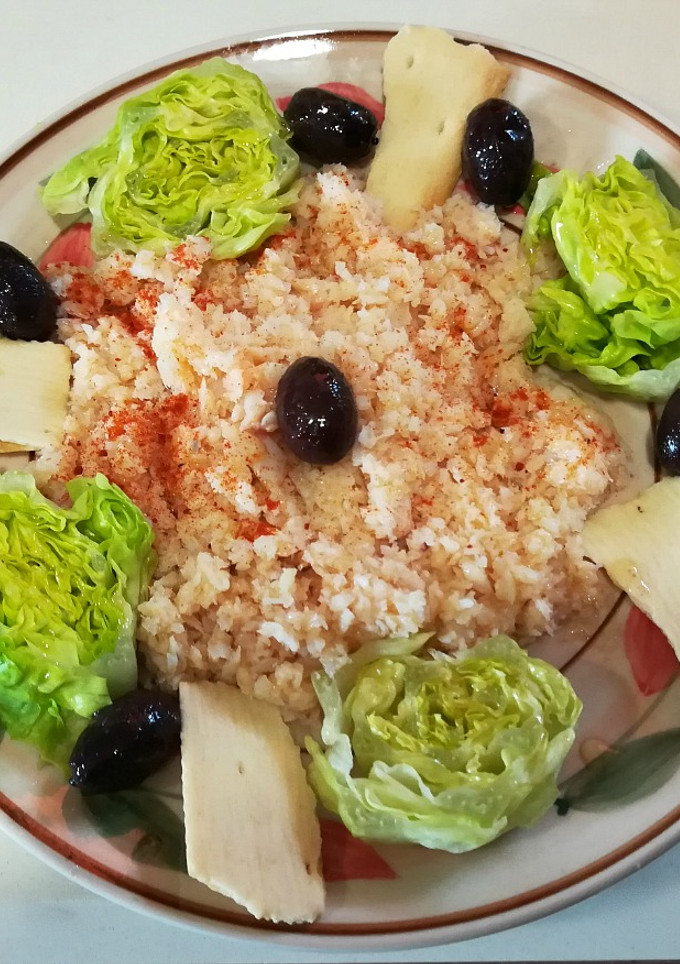 Una foto de Aperitivo de bacalao frito y pimentón