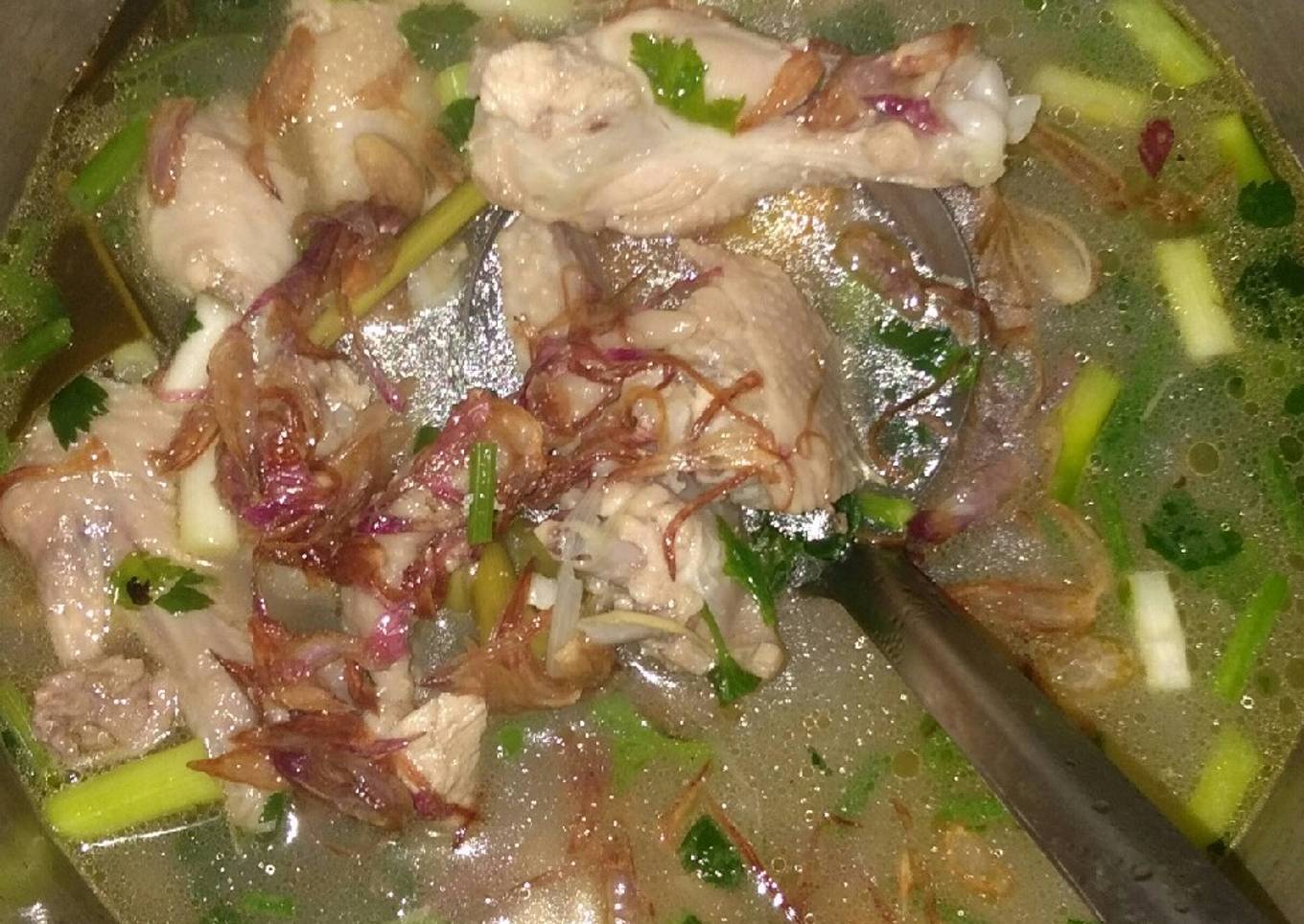 Sop ayam suegger