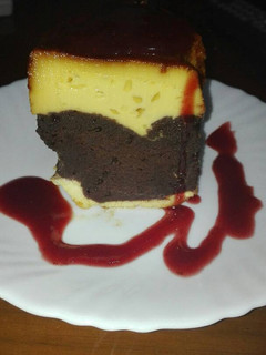 Una foto de Chocoflan de queso en la Cookmaker premium