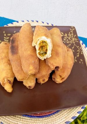 A picture of Fish rolls.