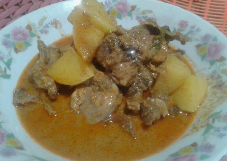 Gulai ayam kampung