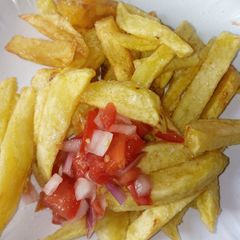 A picture of Chips with kachumbari.