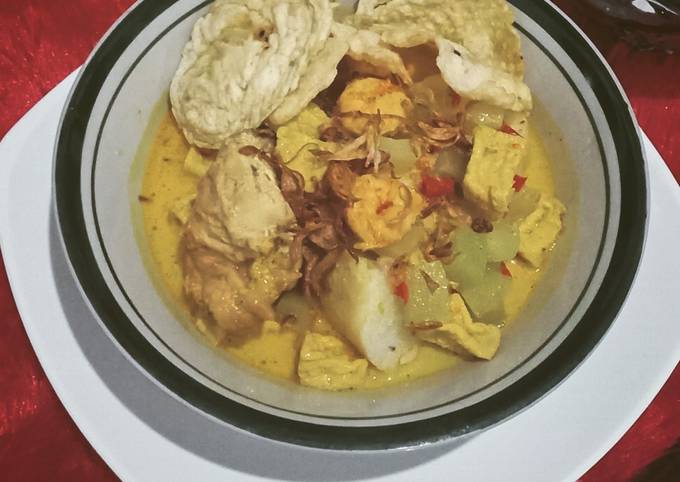 Lontong sayur ala