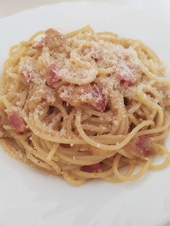 Una foto de Espaguetis carbonara