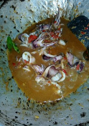 Foto resep Cumi Kuah Pedas