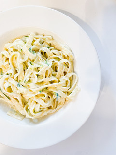 Mascarpone-s cukkinis tagliatelle recept fotója