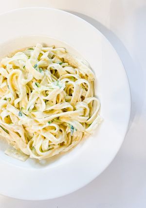 Mascarpone-s cukkinis tagliatelle recept fotója