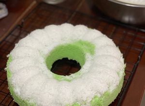 Foto resep Putu Ayu Lembut Loyang Besar