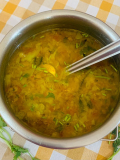 A picture of Cabbage Sambar.