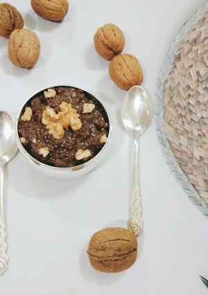 वोलनट चोको हलवा (walnut choco halwa recipe in Hindi) रेसिपी मुख्य फोटो