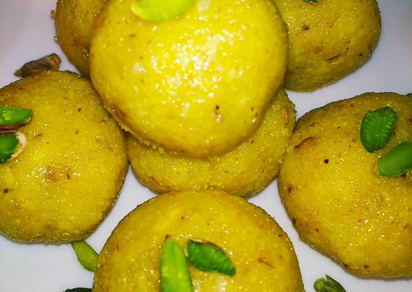 Santare ke Laddoo / Orange Laddoo