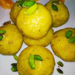 A picture of Santare ke Laddoo / Orange Laddoo.