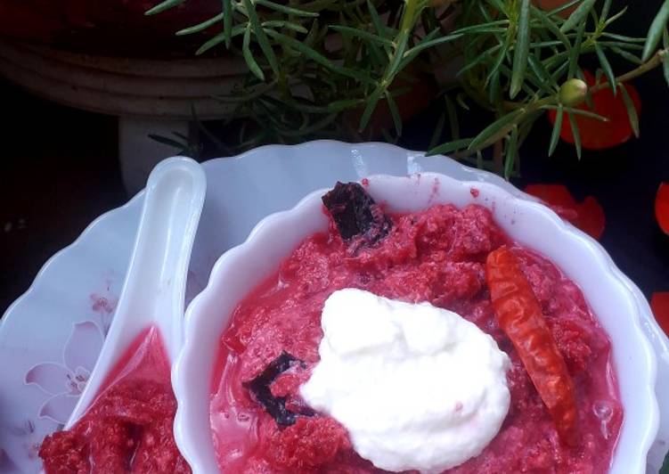 Recipe of Homemade Beetroot pachadi(Beetroot raita)