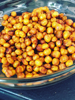 Una foto de Garbanzos crocantes horneados