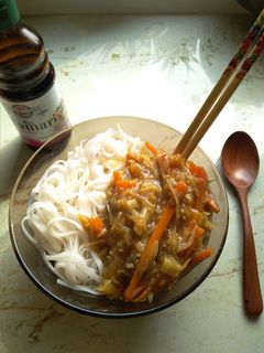Vegán kínai tészta recept fotója