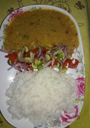 दाल चावल (dal chawal recipe in Hindi) रेसिपी मुख्य फोटो