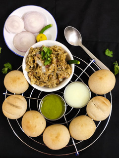 लिट्टी चोखा(litti chokha recipe in hindi) रेसिपी मुख्य फोटो