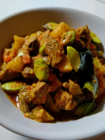 Cara Gampang Membikin Resep Sambal Goreng Kentang Ati Ampela + Petai ala mamak Tya yang Uenak Anti Ribet, Lezat Sekali