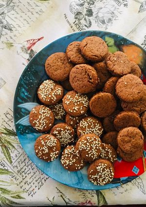 Φωτογραφία της συνταγής Σοκολατένια μπισκοτάκια με κανέλα, γαρύφαλλο και ξύσμα πορτοκαλιού