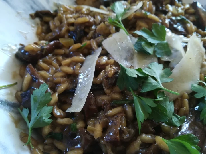 Easy Steps to Make Wild mushroom risotto the Delicious Tasty