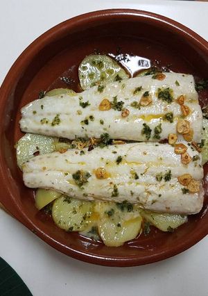 Foto principal de Merluza al horno con patatas hervidas!! Riquísimaaaa😉