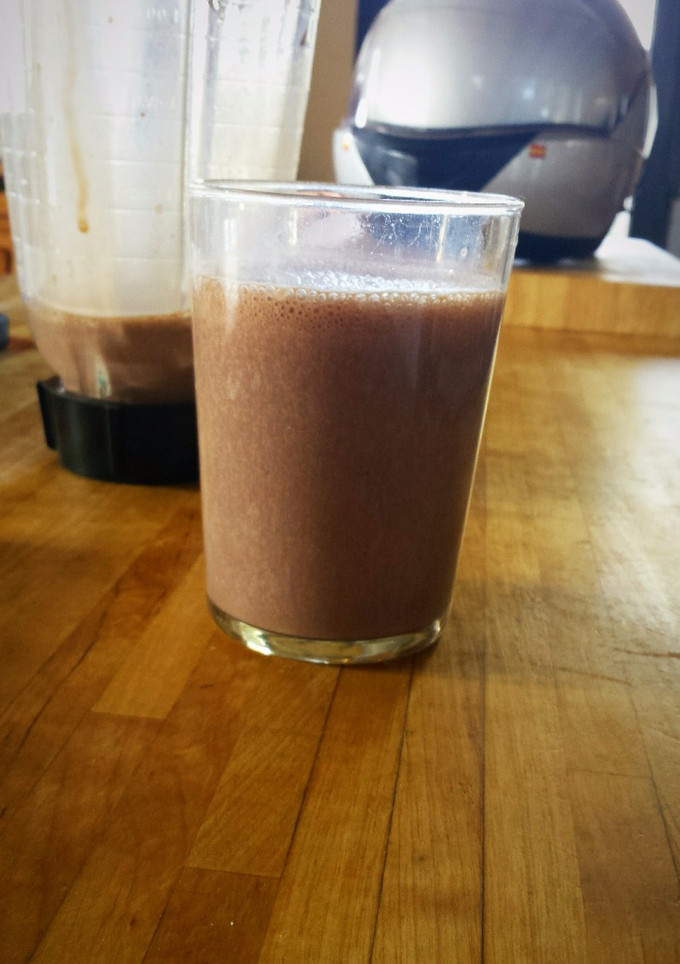 Una foto de Batido de plátano con leche de soja de chocolate