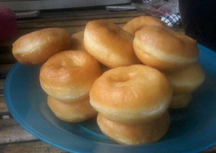 Donat (Doughnut White Ring)