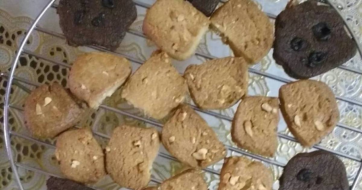 Butter Kaju Biscuits Recipe by Rita Naru - Cookpad