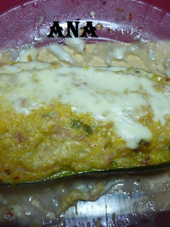 Una foto de Calabaza rellena con chorizo y arroz