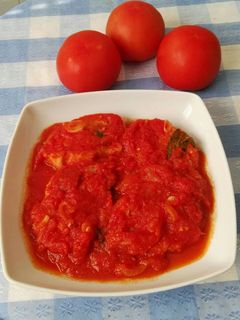 Una foto de Sopa de tomate al estilo andaluz