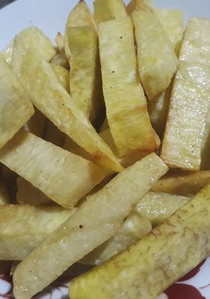 A picture of Fried yam.