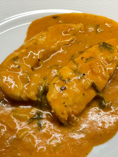 Una foto de Solomillos de pollo en salsa de coco