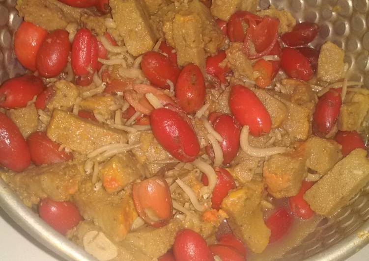 Tumis kulit melinjo dengan oncom dan teri