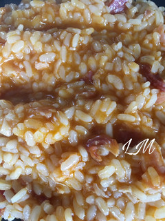 Una foto de Arroz con bacon