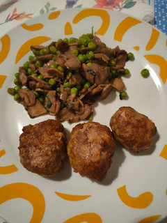 Foto di Polpette semplici con la friggitrice ad aria