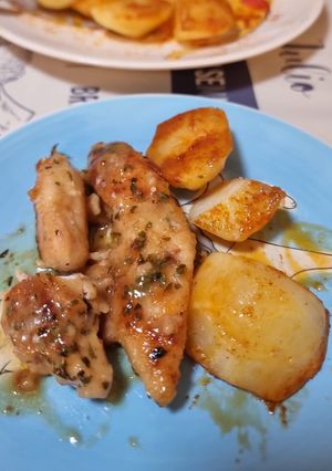Una foto de Solomillo de pollo al limón 🍋