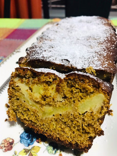 Una foto de Budín Integral de Manzana, Canela y Miel ♥️