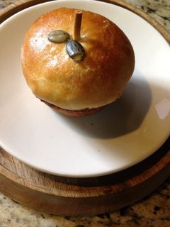 Panasonic SD-BMS105T 麵包機-Apple Cinnamon “Apple” Buns-蘋果造型杯子麵包❤!!! 的食譜成品照片