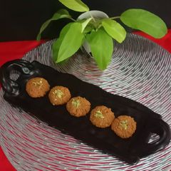 A picture of Famous Kathiyawadi Thabdi Peda Sweet.