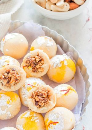 A picture of Gulkand and Dry Fruit Ladoo.