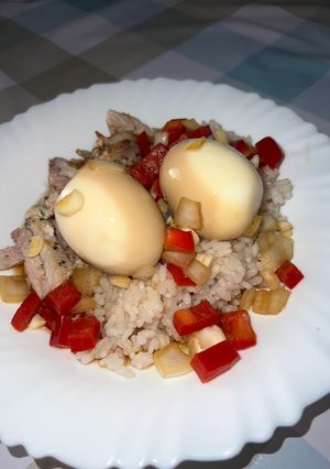 Una foto de Huevos marinados