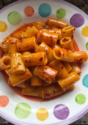 Foto di Mezze Maniche con Crema all’Uovo, Parmigiano e Nduja