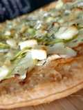 Tarte fine courgettes / chaource