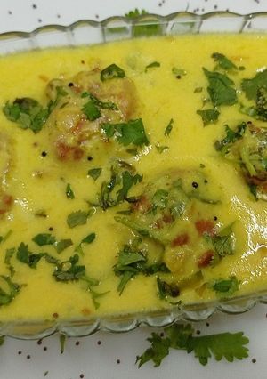 कढ़ी पकौडा (kadhi pakoda recipe in hindi) रेसिपी मुख्य फोटो