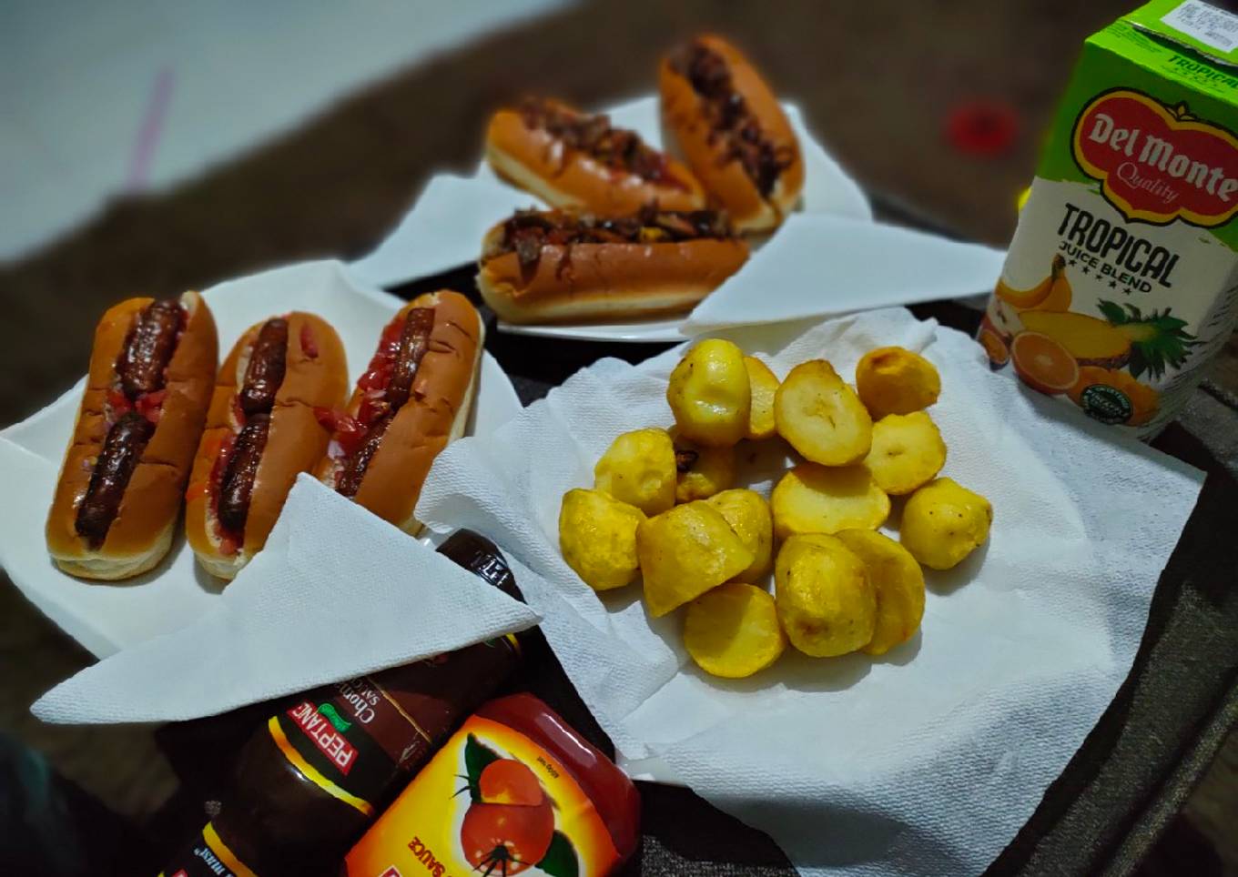 Hotdog's in two ways and some fried potatoes