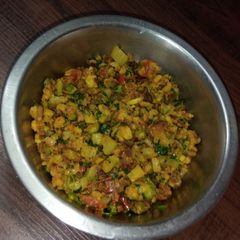 A picture of Mooli besan ki subzee (radish curry).
