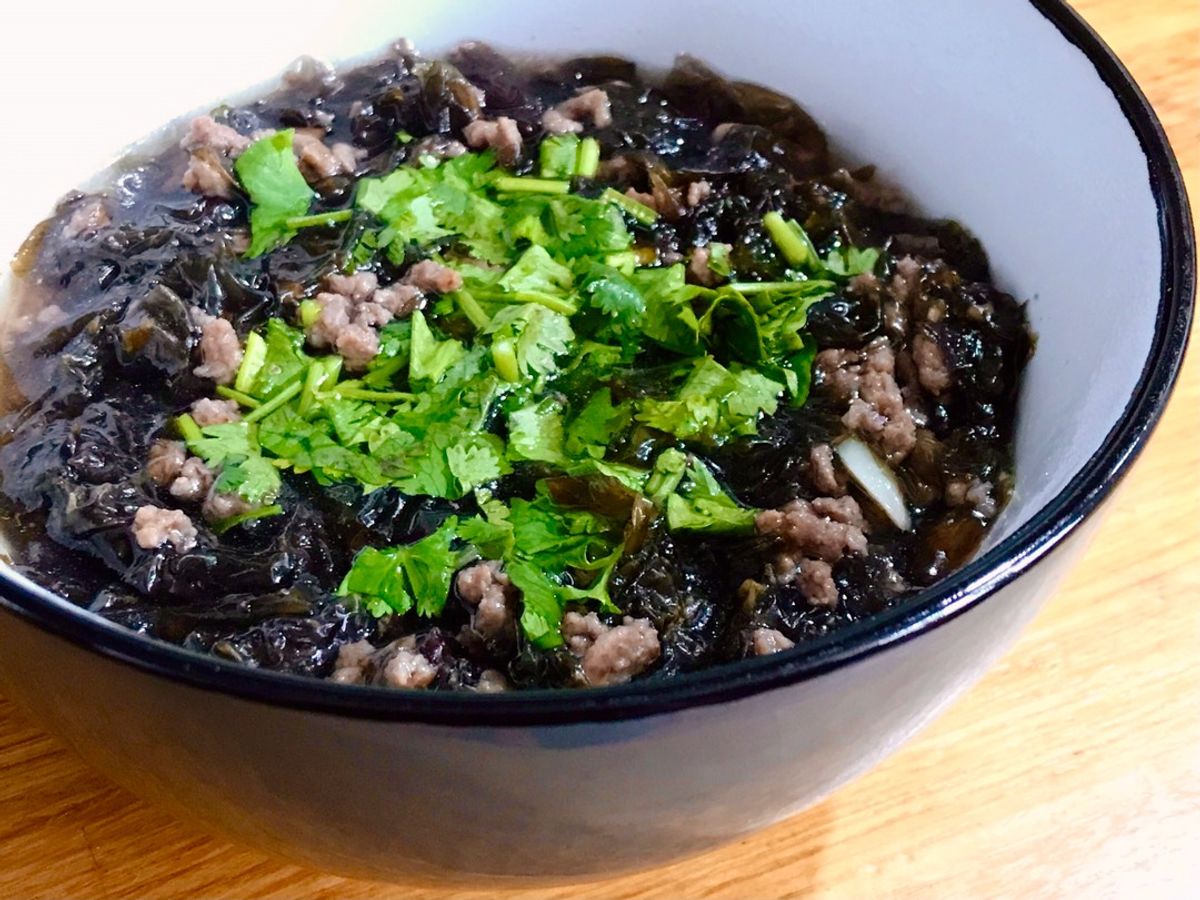 Canh Rong Mứt Nấu Thịt Bò Bằm