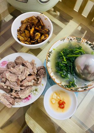Hình của món Cơm nhà 3 món.